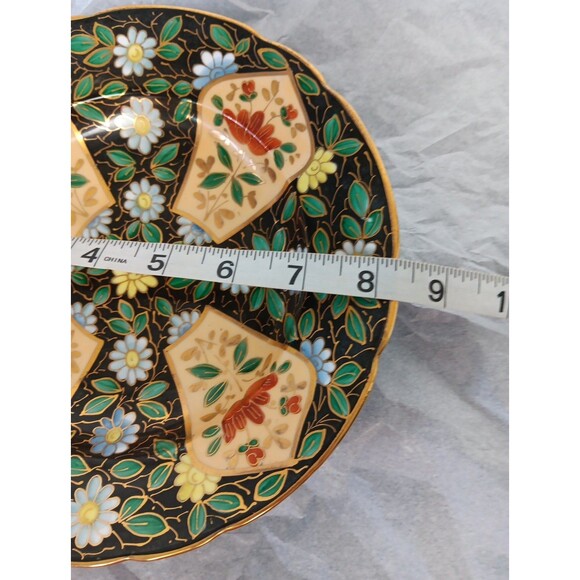 Royal Vienna Beehive Shield Hand Painted 8.5 Inch Diameter Plate Black Red Green - Picture 14 of 14